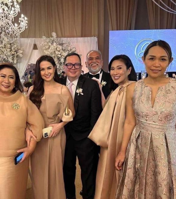Đám cưới ở lễ đường của mỹ nhân đẹp nhất Philippines  Ngôi sao