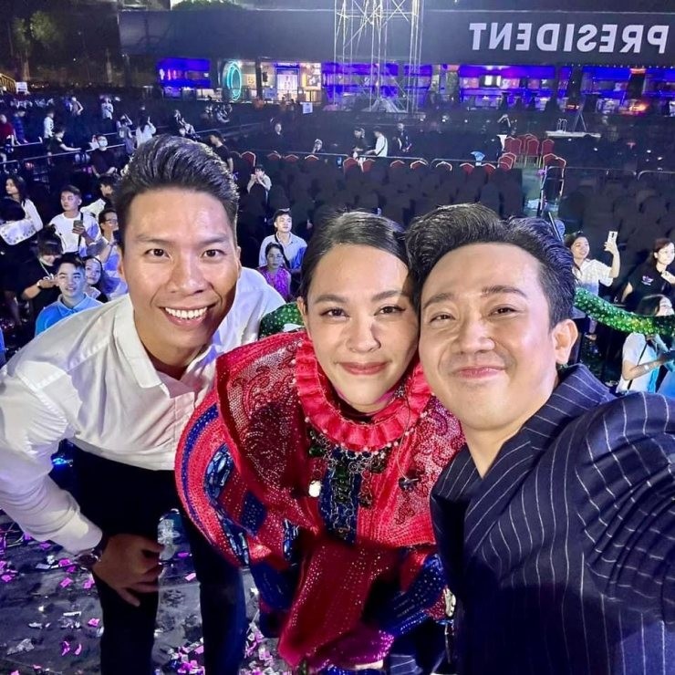 Trấn Thành ngưỡng mộ tài năng của O Sen Ngọc Mai. Ảnh internet Trấn Thành ngưỡng mộ tài năng của O Sen Ngọc Mai. Ảnh internet