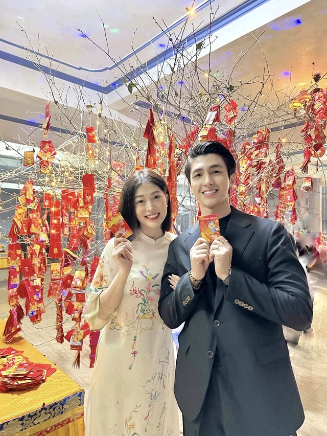 Á hậu Phương Nga thừa nhận một sự thật phũ phàng sau thời gian chung sống với Bình An - Ảnh 1 Á hậu Phương Nga thừa nhận một sự thật phũ phàng sau thời gian chung sống với Bình An - Ảnh 1