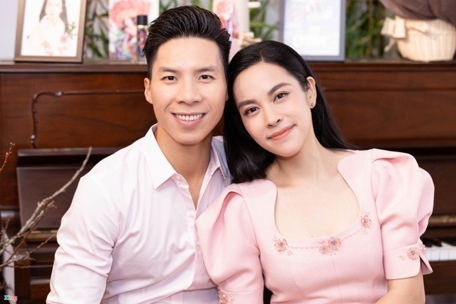 Quốc Nghiệp không quan tâm đến thị phi mà Ngọc Mai đang đối mặt. Ảnh internet Quốc Nghiệp không quan tâm đến thị phi mà Ngọc Mai đang đối mặt. Ảnh internet