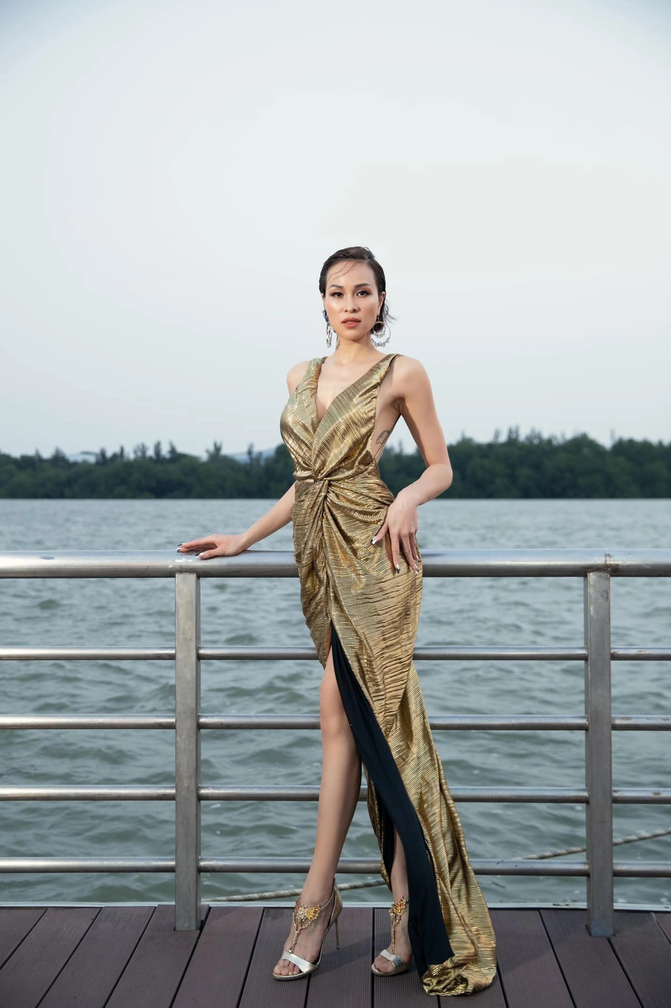 Body cực chuẩn của MC Phương Mai. Ảnh internet