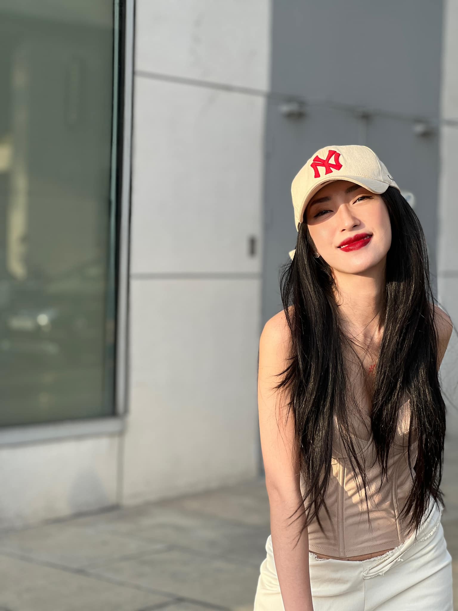 Nhan sắc ngày càng xinh đẹp của Khổng Tú Quỳnh sau khi chia tay Ngô Kiến Huy. Ảnh internet