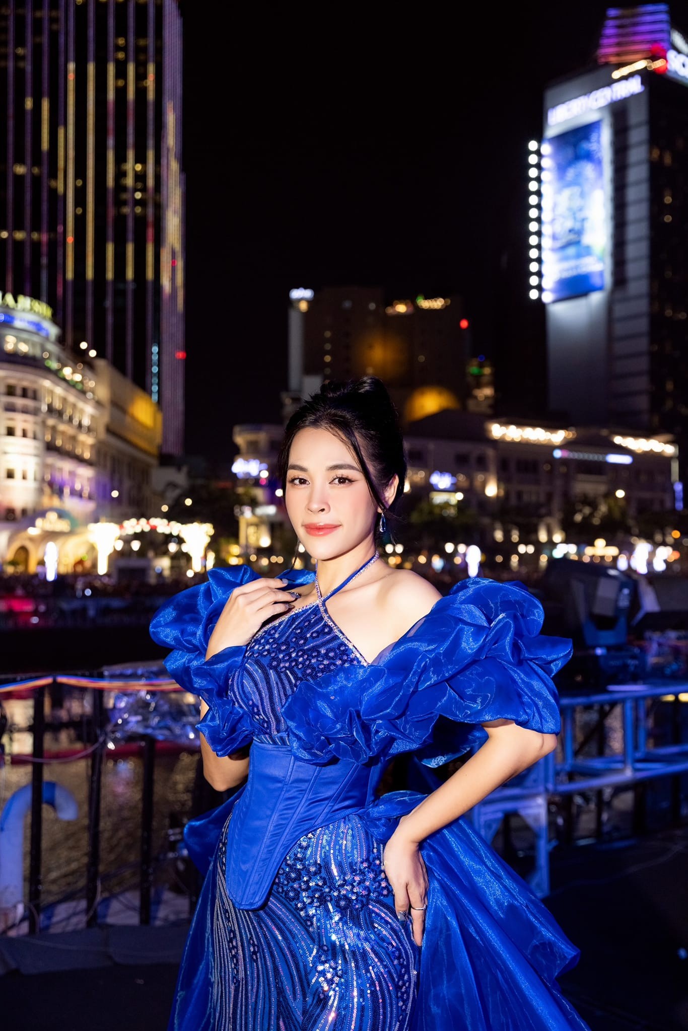 'O Sen' Ngọc Mai phục thù đầy kiêu hãnh với gu thời trang sành điệu, nhan sắc thăng hạng - Ảnh 1