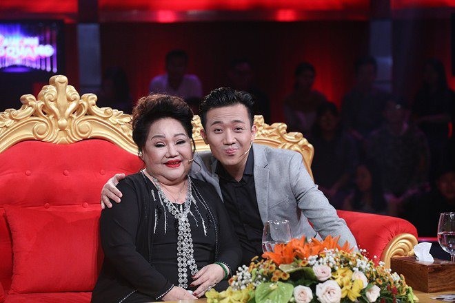 Trấn Thành gọi NSND Ngọc Giàu là người mẹ thứ 2. Ảnh internet
