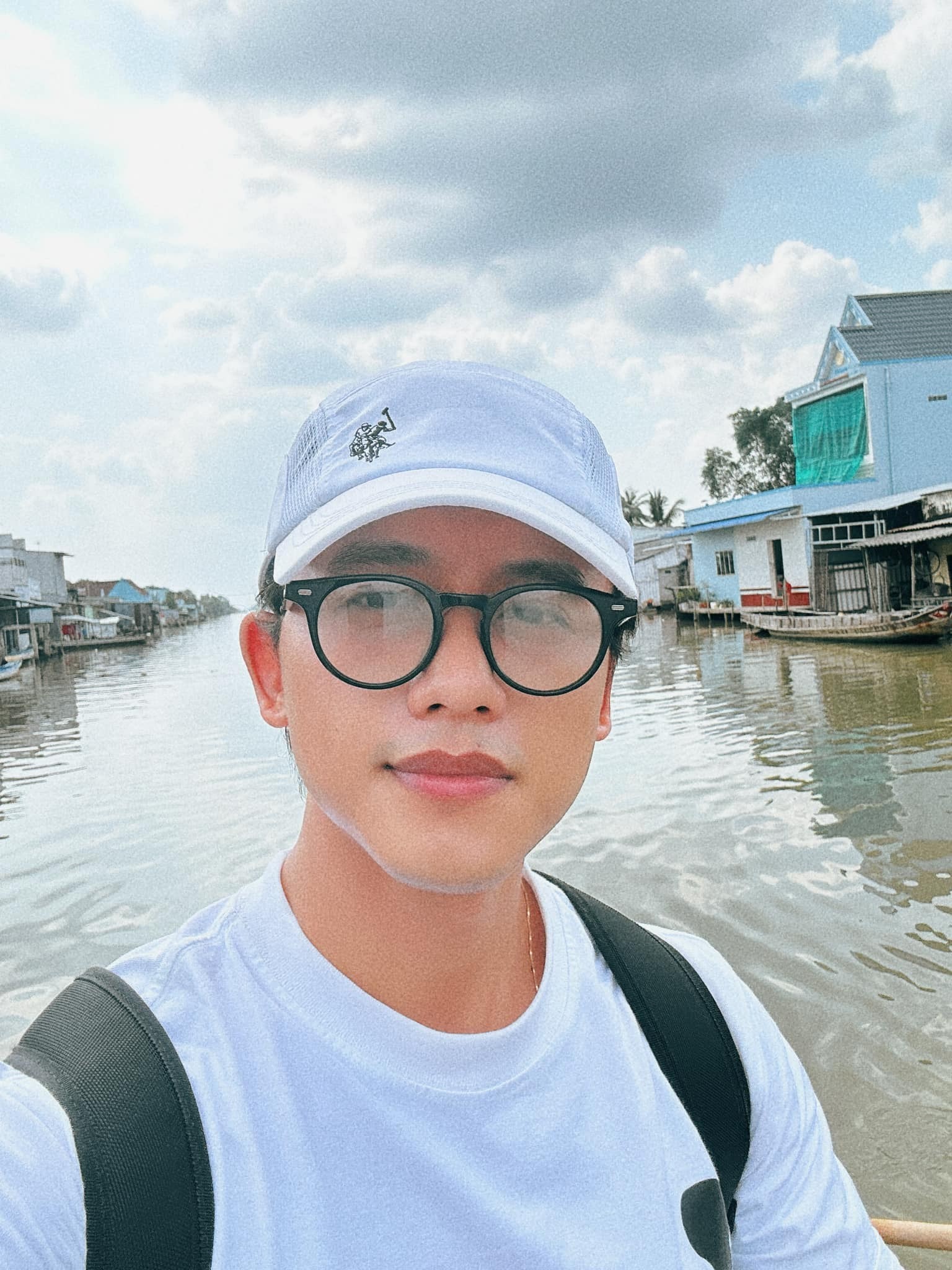 Mai Tài Phến về quê trong lúc Mỹ Tâm bận rộn với công việc. Ảnh internet Mai Tài Phến về quê trong lúc Mỹ Tâm bận rộn với công việc. Ảnh internet