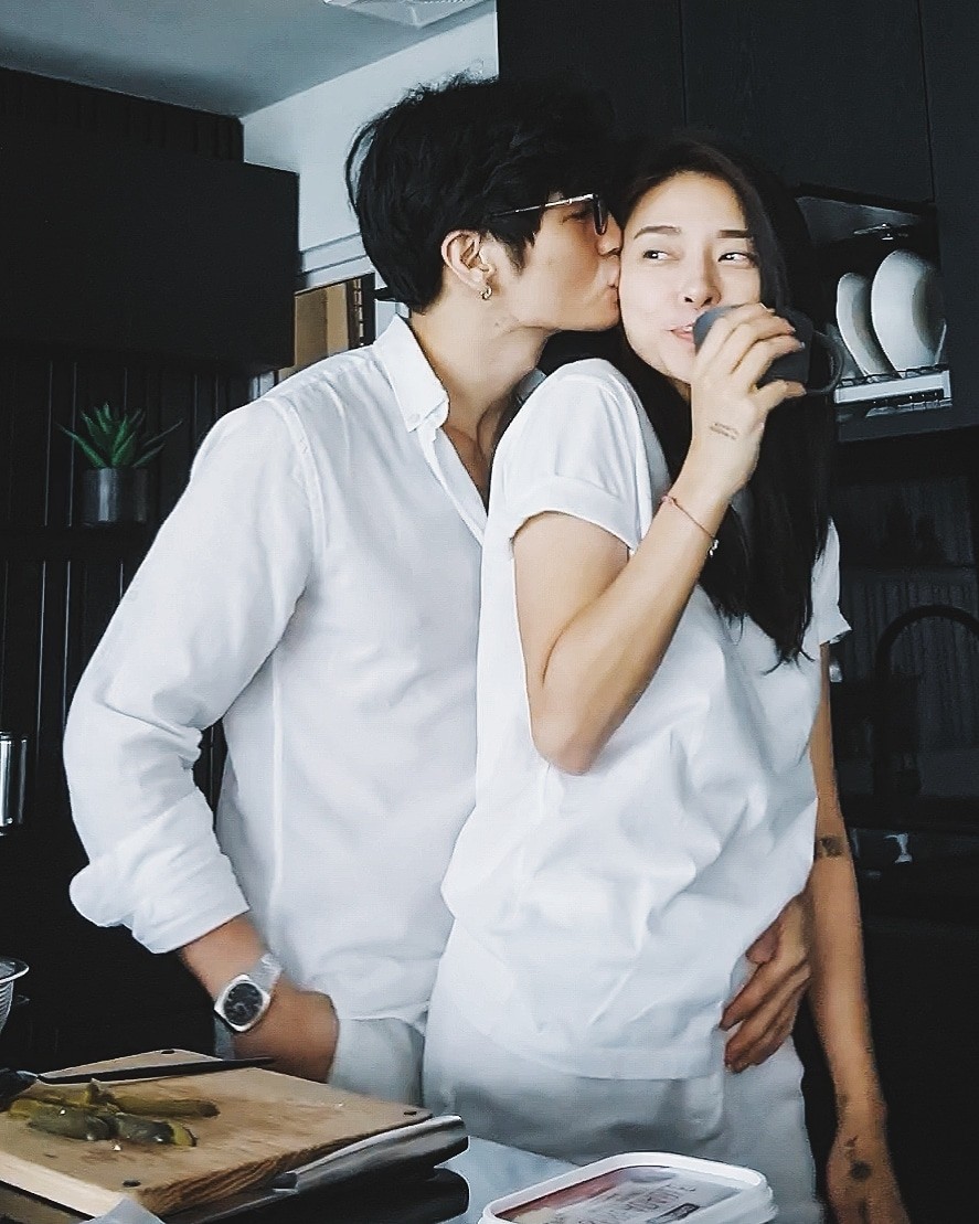 Ngô Thanh Vân được chồng trẻ Huy Trần hết mực cưng chiều. Ảnh internet