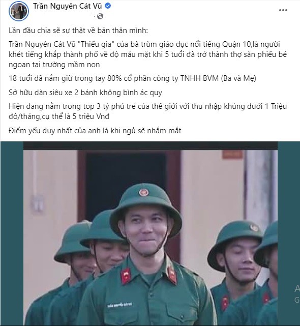 Tim hài hước chia sẻ về gia thế khủng của mình khiến fan ngã ngửa. Ảnh chụp từ màn hình Tim hài hước chia sẻ về gia thế khủng của mình khiến fan ngã ngửa. Ảnh chụp từ màn hình