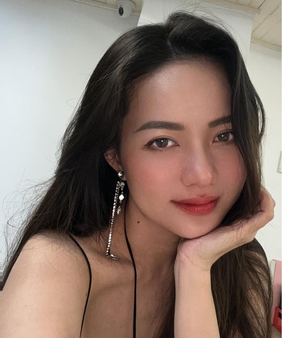 Phan Như Thảo được chồng đại gia cưng như trứng mỏng khiến hội chị em chỉ biết ước 4 Phan Như Thảo được chồng đại gia cưng như trứng mỏng khiến hội chị em chỉ biết ước 4
