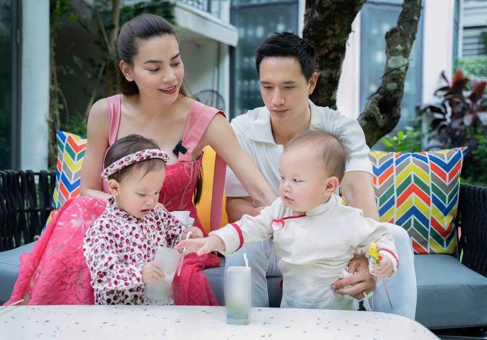 Hồ Ngọc Hà đang có cuộc sống viên mãn bên Kim Lý cùng các con. Ảnh internet