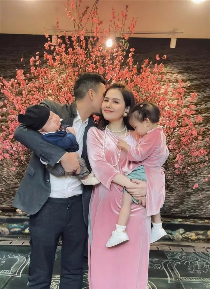 'Phu nhân tập đoàn nghìn tỷ' Phanh Lee tung clip quậy tưng bừng trước khi lấy chồng 3