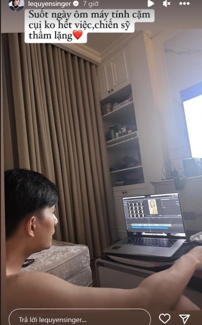 Nửa đêm, Lệ Quyên tung ảnh tế nhị của Lâm Bảo Châu, tình trẻ có hành động gây chú ý 1 Nửa đêm, Lệ Quyên tung ảnh tế nhị của Lâm Bảo Châu, tình trẻ có hành động gây chú ý 1