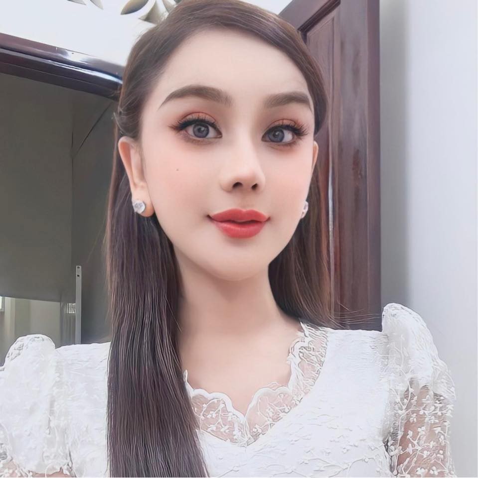 Lâm Khánh Chi lên chùa đi tu tập hậu ồn ào, nhan sắc mới là tâm điểm 4 Lâm Khánh Chi lên chùa đi tu tập hậu ồn ào, nhan sắc mới là tâm điểm 4