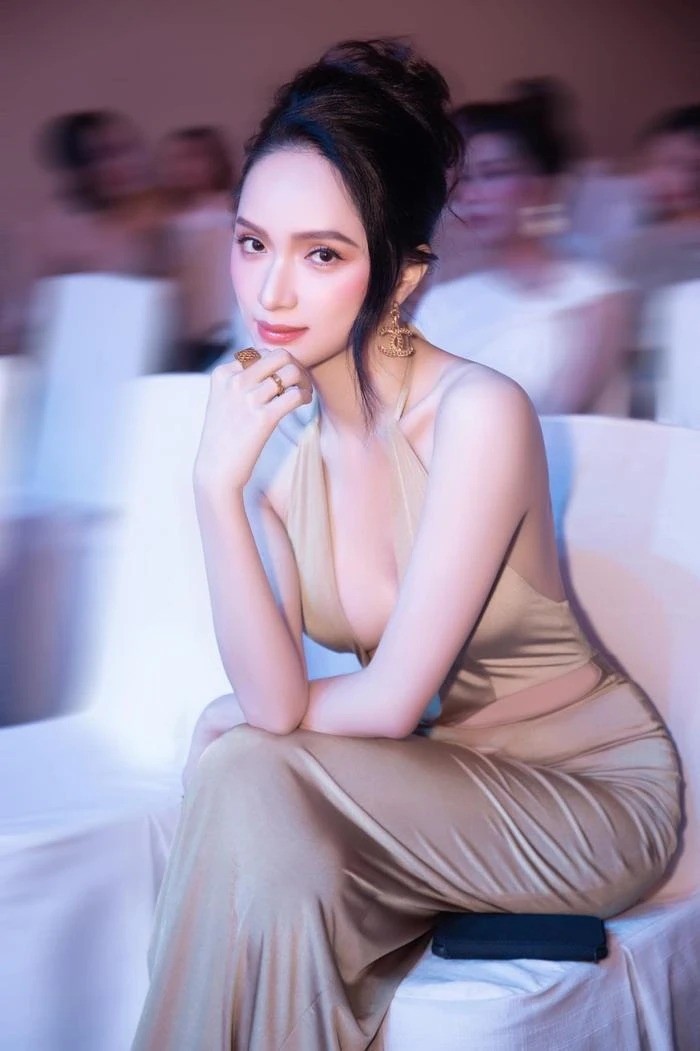 Hương Giang ngày càng thăng hạng nhan sắc sau khi chia tay bạn trai. Ảnh FBNV Hương Giang ngày càng thăng hạng nhan sắc sau khi chia tay bạn trai. Ảnh FBNV