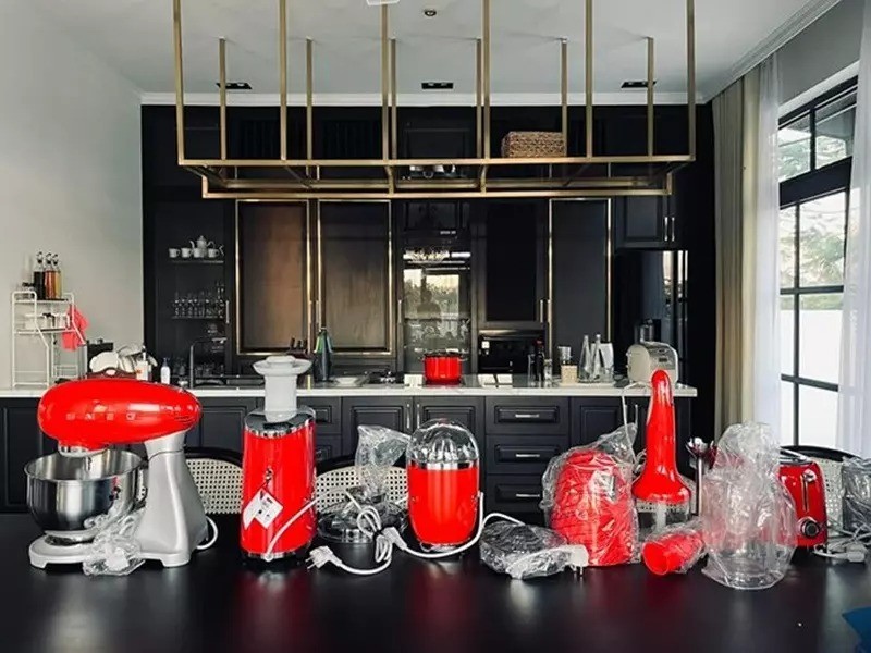 'Đột nhập' cơ ngơi bạc tỷ xa hoa rộng 305 m2 của Quốc Trường - Ảnh 1 'Đột nhập' cơ ngơi bạc tỷ xa hoa rộng 305 m2 của Quốc Trường - Ảnh 1