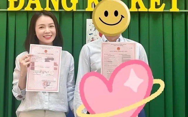 Chân dài sinh năm 1990 chính thức đăng ký kết hôn. Ảnh internet Chân dài sinh năm 1990 chính thức đăng ký kết hôn. Ảnh internet
