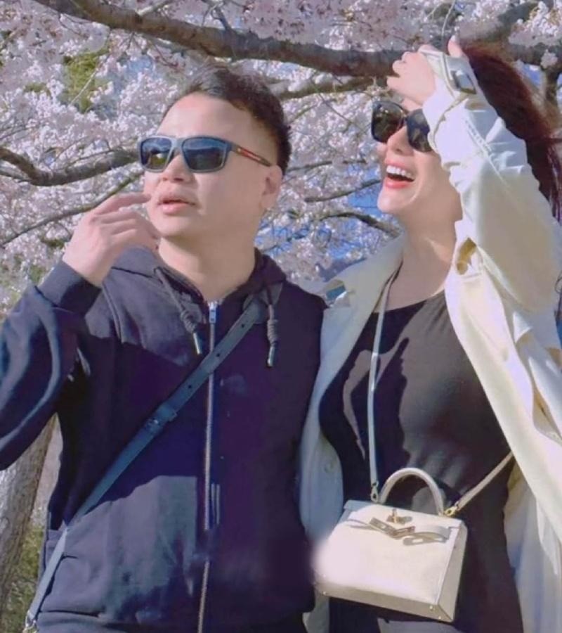 Hậu thông báo ly hôn, trang cá nhân của Shark Bình bỗng dưng 'biến mất' - Ảnh 1