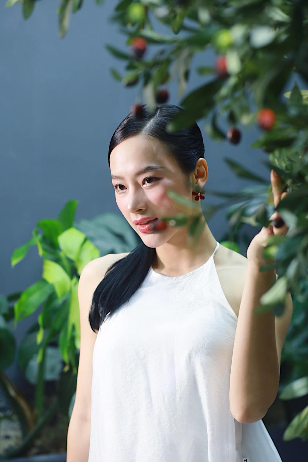 Nhan sắc thăng hạng của Angela Phương Trinh. Ảnh FBNV Nhan sắc thăng hạng của Angela Phương Trinh. Ảnh FBNV