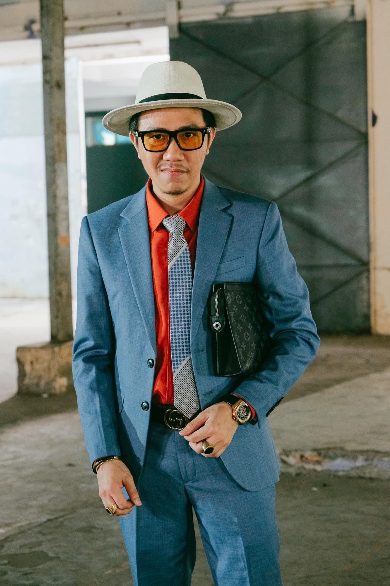 Anh Đức tái xuất với ngoại hình khác lạ. Ảnh internet