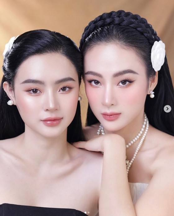 Vẻ đẹp mười phân vẹn mười của Angela Phương Trinh và em gái. Ảnh IGNV Vẻ đẹp mười phân vẹn mười của Angela Phương Trinh và em gái. Ảnh IGNV