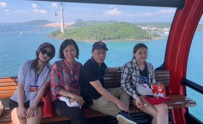 'Người phụ nữ quyền lực' của VTV3 hiếm hoi công khai chân dung chồng kín tiếng - Ảnh 1 'Người phụ nữ quyền lực' của VTV3 hiếm hoi công khai chân dung chồng kín tiếng - Ảnh 1