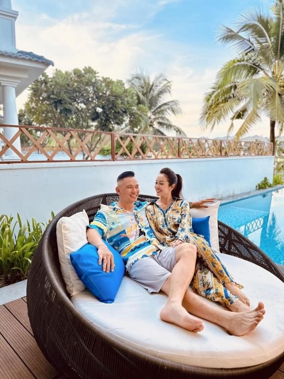 Khó nhận ra con trai Jennifer Phạm và Quang Dũng ở diện mạo mới - Ảnh 1 Khó nhận ra con trai Jennifer Phạm và Quang Dũng ở diện mạo mới - Ảnh 1