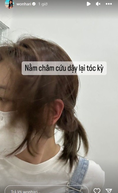Hari Won tiếp tục châm cứu điều trị căn bệnh liệt nửa mặt trước đây. Ảnh IGNV Hari Won tiếp tục châm cứu điều trị căn bệnh liệt nửa mặt trước đây. Ảnh IGNV