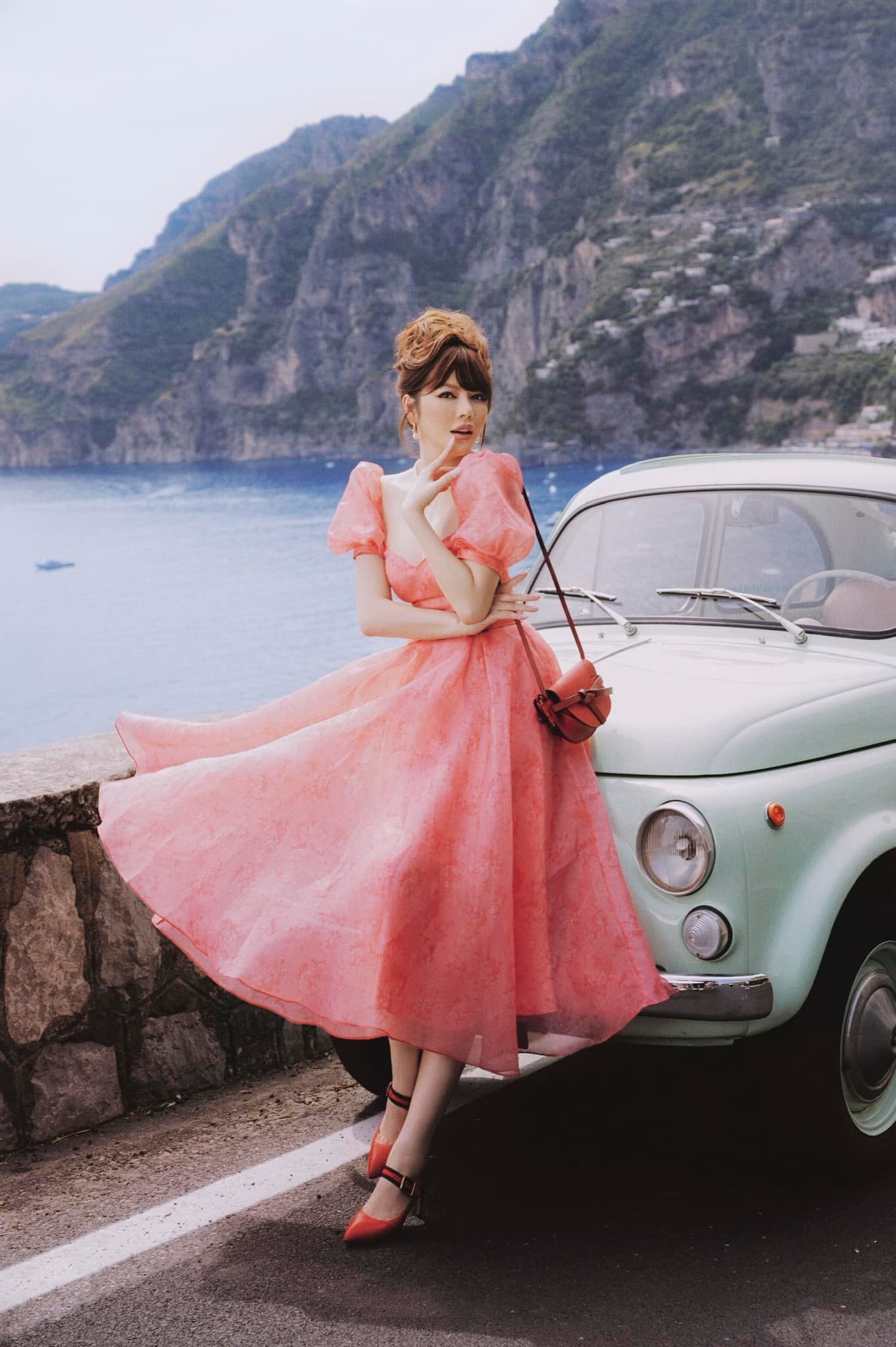 Lý Nhã Kỳ phủ toàn đồ hiệu lên người, ngời ngời khí chất 'bà trùm kim cương' - Ảnh 5