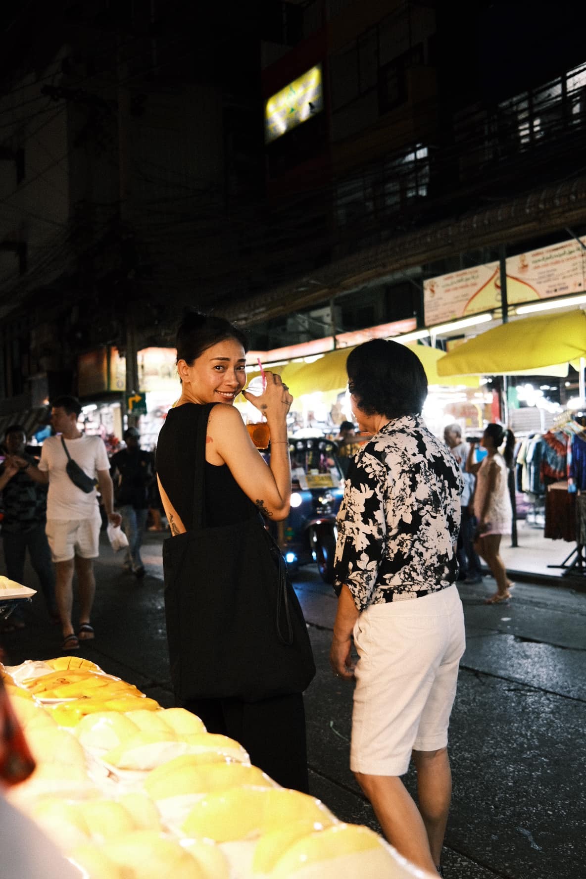 'Đả nữ' Ngô Thanh Vân tự tin để mặt mộc cùng chồng trẻ đi du lịch - Ảnh 2