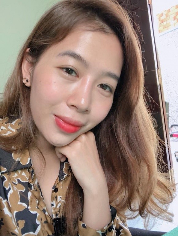 MC Diệp Chi sở hữu làn da căng mịn, trắng sáng. Ảnh FBNV MC Diệp Chi sở hữu làn da căng mịn, trắng sáng. Ảnh FBNV