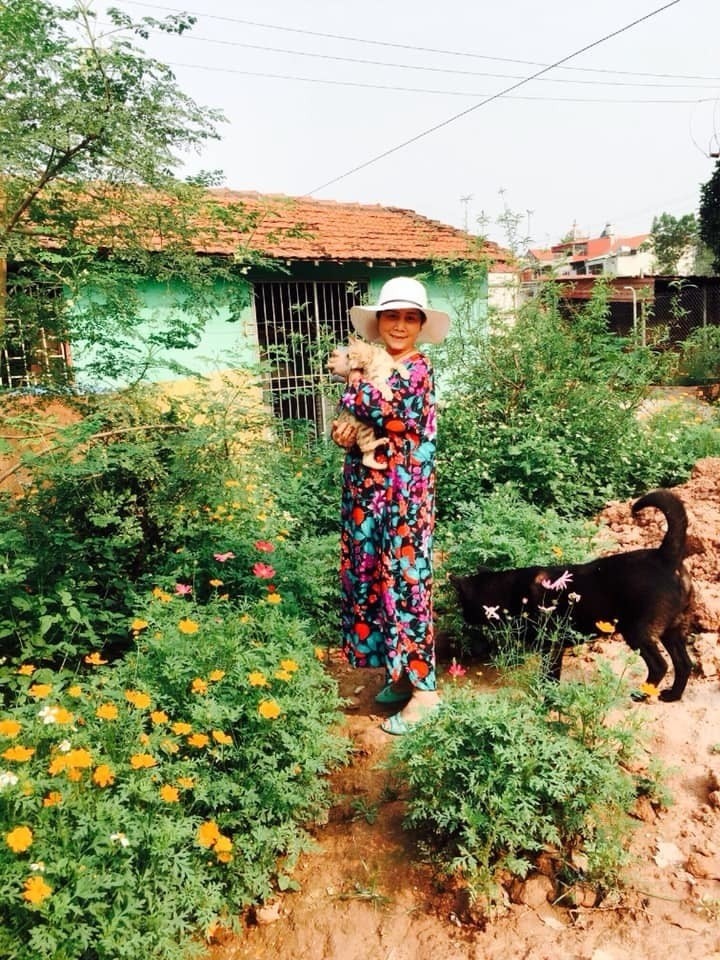 Táo bà Minh Hằng chọn cuộc sống an nhiên sau khi chồng qua đời. Ảnh FBNV