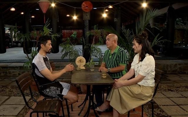 Johnny Trí Nguyễn khác lạ khó nhận ra, sở hữu cơ ngơi hoành tráng - Ảnh 1 Johnny Trí Nguyễn khác lạ khó nhận ra, sở hữu cơ ngơi hoành tráng - Ảnh 1