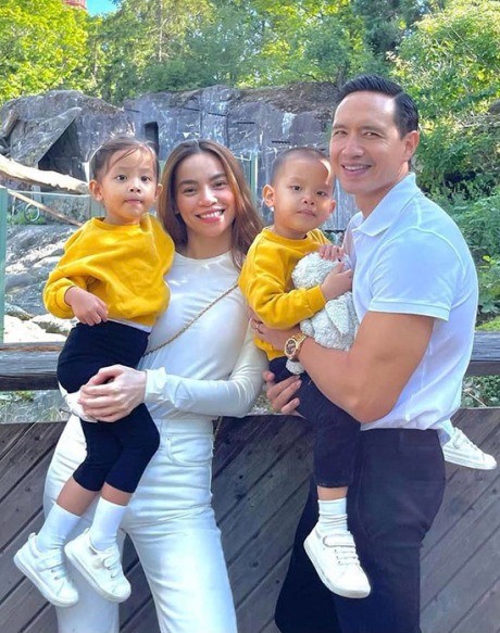 Sau nhiều sóng gió tình trường, Hồ Ngọc Hà đang có cuộc sống viên mãn bên Kim Lý cùng các nhóc tỳ đáng yêu. Ảnh FBNV Sau nhiều sóng gió tình trường, Hồ Ngọc Hà đang có cuộc sống viên mãn bên Kim Lý cùng các nhóc tỳ đáng yêu. Ảnh FBNV