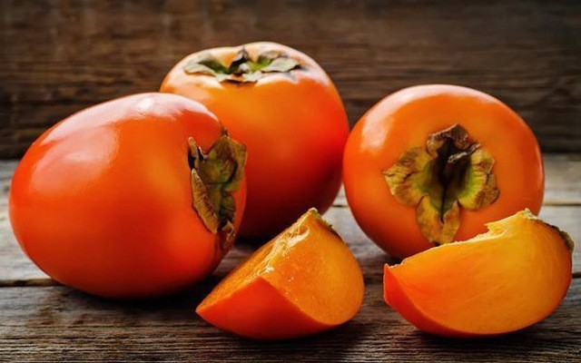 Mùa thu, ăn quả hồng tuyệt đối không kết hợp với 4 thực phẩm này - Ảnh 1