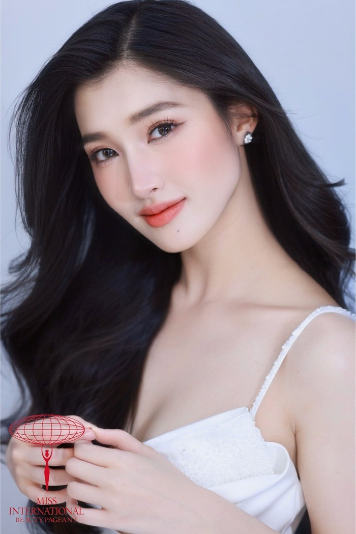 Á hậu Phương Nhi cho biết cô sẽ tận hưởng hành trình tại Miss International 2023 và không áp lực về vương miện. Ảnh internet Á hậu Phương Nhi cho biết cô sẽ tận hưởng hành trình tại Miss International 2023 và không áp lực về vương miện. Ảnh internet