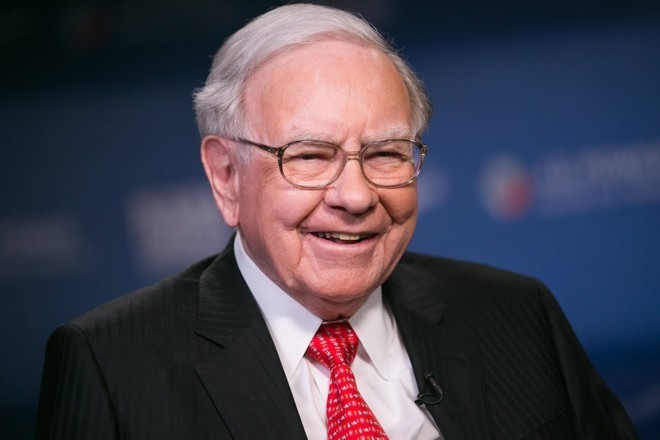 Warren Buffett là một trong những nhà đầu tư vĩ đại nhất thế giới và cuộc đời ông không chỉ là một câu chuyện về sự thành công tài chính. Ảnh internet Warren Buffett là một trong những nhà đầu tư vĩ đại nhất thế giới và cuộc đời ông không chỉ là một câu chuyện về sự thành công tài chính. Ảnh internet