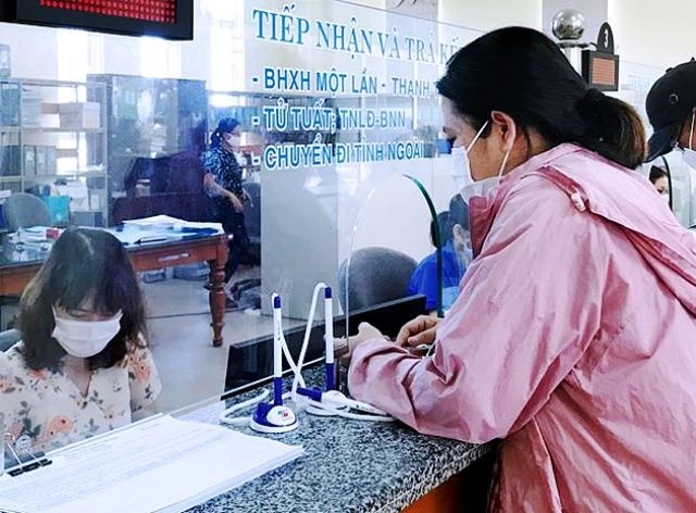 Rút ngắn thời gian đóng bảo hiểm xã hội. Ảnh internet Rút ngắn thời gian đóng bảo hiểm xã hội. Ảnh internet