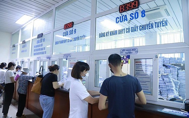 Quy định mới về Bảo hiểm y tế thay đổi từ ngày 15/10 - Ảnh 1 Quy định mới về Bảo hiểm y tế thay đổi từ ngày 15/10 - Ảnh 1