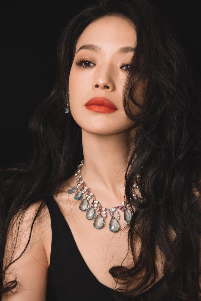 Vẻ đẹp vượt thời gian của Thư Kỳ. Ảnh internet