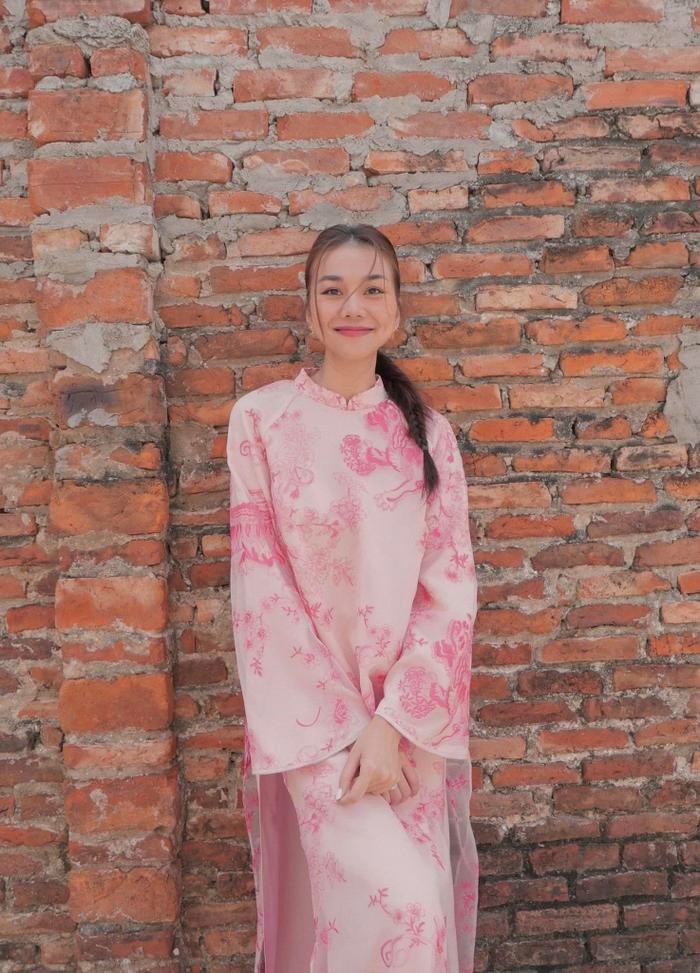 Thanh Hằng xinh đẹp, ngọt ngào sau đám cưới. Ảnh FBNV Thanh Hằng xinh đẹp, ngọt ngào sau đám cưới. Ảnh FBNV