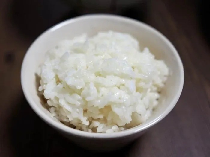 Thường xuyên ăn cơm theo 2 cách này chẳng khác gì rước họa vào thân - Ảnh 1 Thường xuyên ăn cơm theo 2 cách này chẳng khác gì rước họa vào thân - Ảnh 1