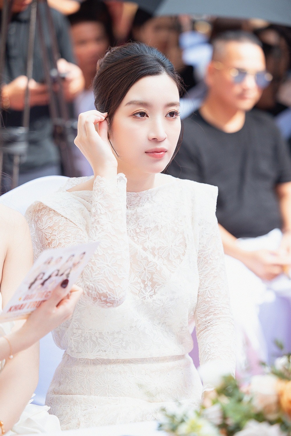 Đỗ Mỹ Linh toát lên khí chất dâu hào môn sau thời gian lấy chồng chủ tịch. Ảnh IGNV