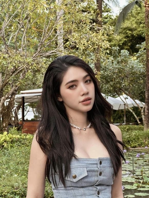 Nhan sắc ngày càng thăng hạng của Hoa hậu Jolie Nguyễn. Ảnh FBNV Nhan sắc ngày càng thăng hạng của Hoa hậu Jolie Nguyễn. Ảnh FBNV