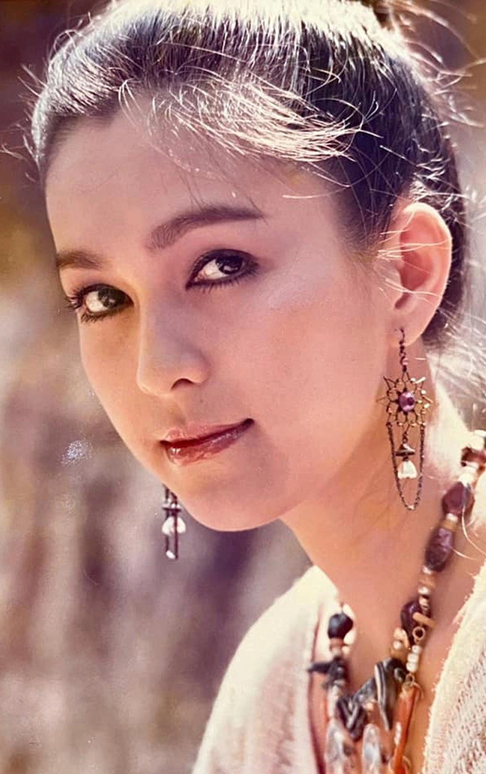 Nhan sắc thời trẻ vạn người mê của Diễm My. Ảnh internet