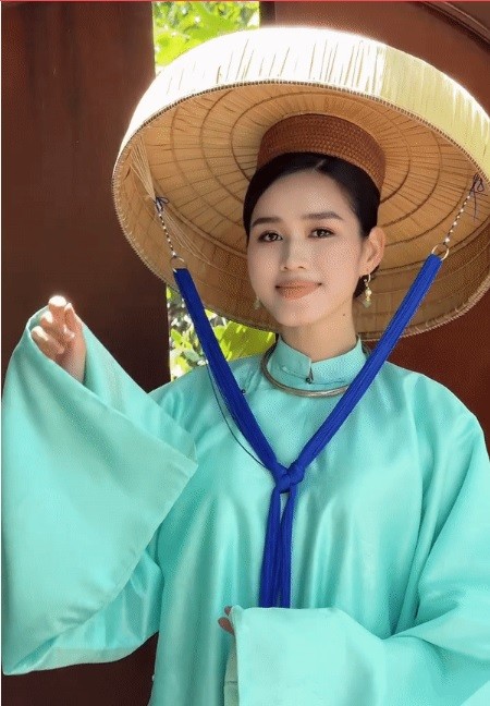 Nhan sắc bất chấp camera thường của Đỗ Thị Hà. Ảnh internet