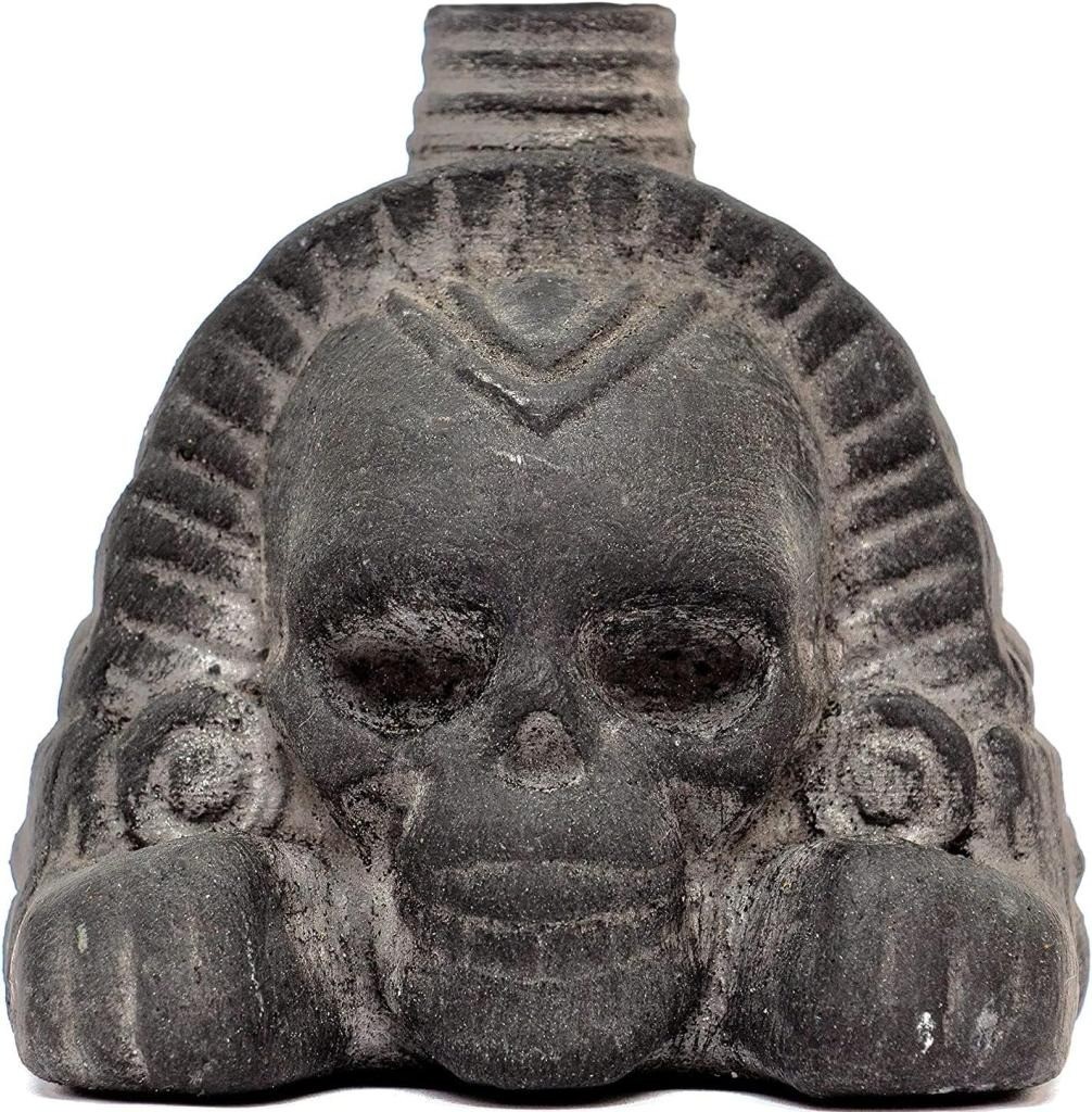 Những người quan tâm có thể mua những chiếc còi tử thần của họ trên Amazon , nơi bán các bản sao được làm từ các vật liệu khác nhau, từ nhựa đến sợi carbon.