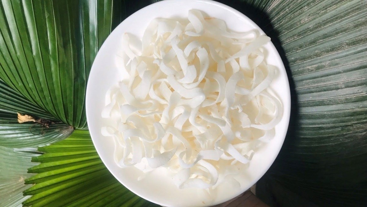 Cách làm mứt dừa ngon, đơn giản cho ngày Tết nhâm nhi - Ảnh 1