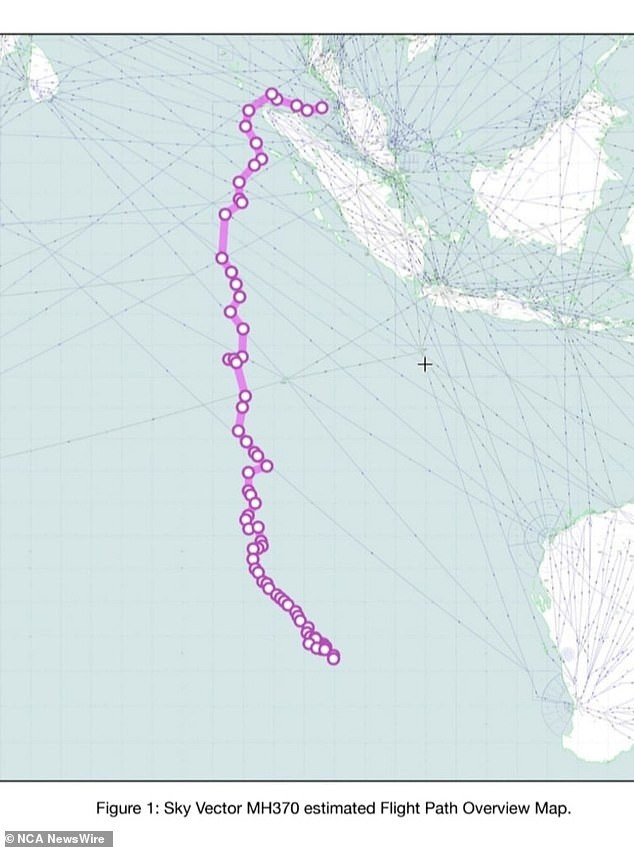 Đường bay ước tính của MH370, với đảo Sumatra ở trên cùng bên phải Đường bay ước tính của MH370, với đảo Sumatra ở trên cùng bên phải