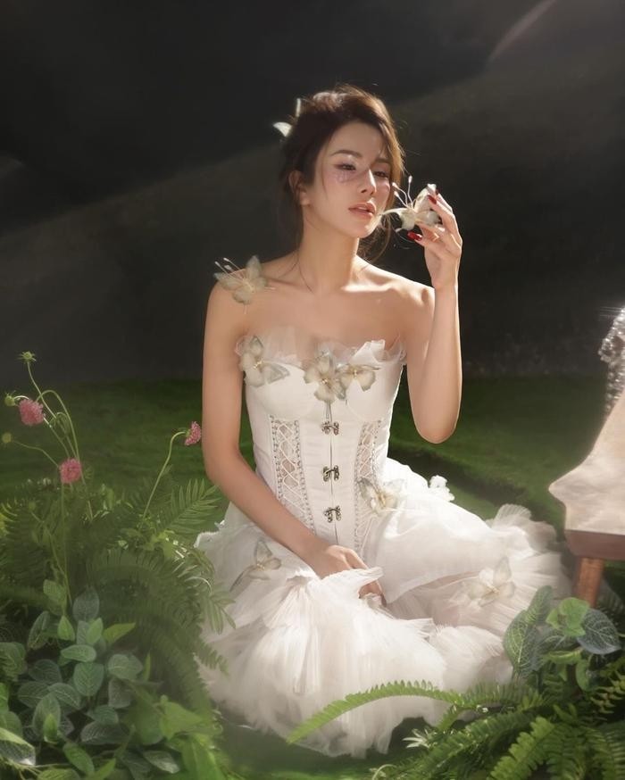 Diệp Lâm Anh ngày càng mạnh mẽ. Ảnh INGV Diệp Lâm Anh ngày càng mạnh mẽ. Ảnh INGV