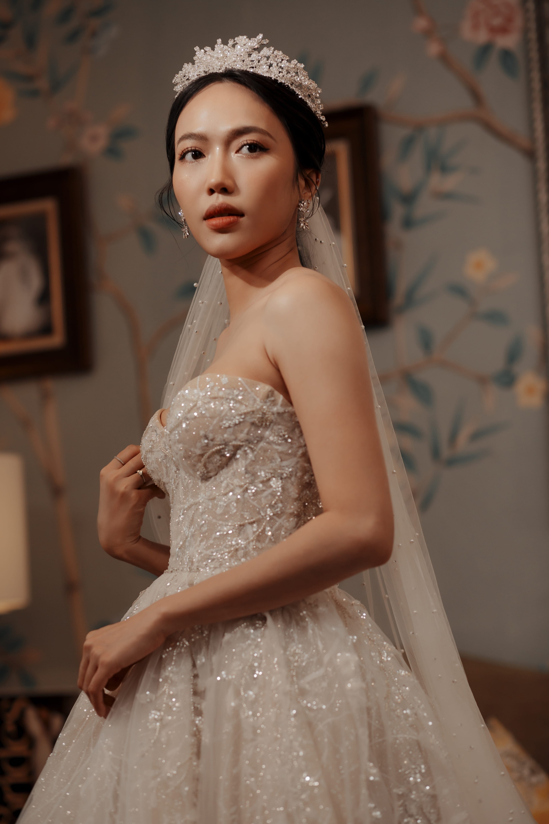 Rò rỉ hình ảnh váy cưới lộng lẫy của Diệu Nhi: Nữ diễn viên xứng danh cô dâu tháng 10!