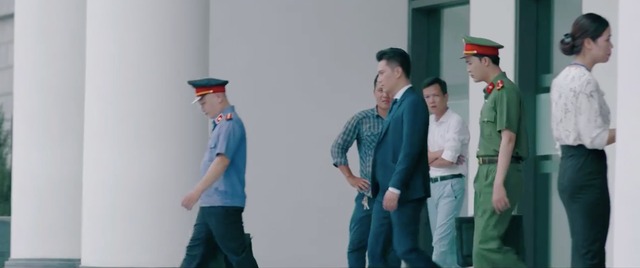 'Hành trình công lý': Khán giả bật cười khi thấy nhân vật quần chúng vô cùng đặc biệt - Ảnh 2